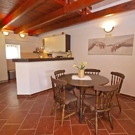 Fuer 4 Personen Ca 80 Qm In Cervar-porat, Istrien Istrische Riviera * Porec