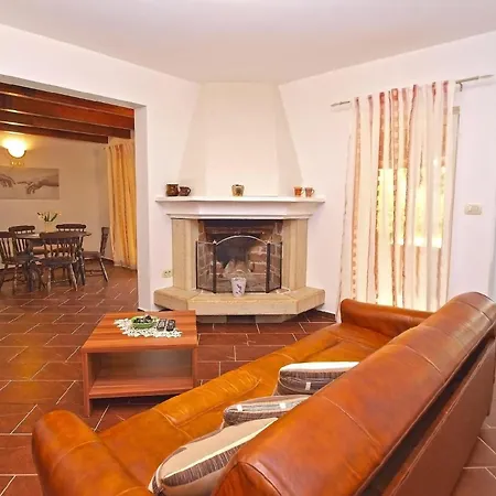 Holiday home Fuer 4 Personen Ca 80 Qm In Cervar-porat, Istrien Istrische Riviera Porec